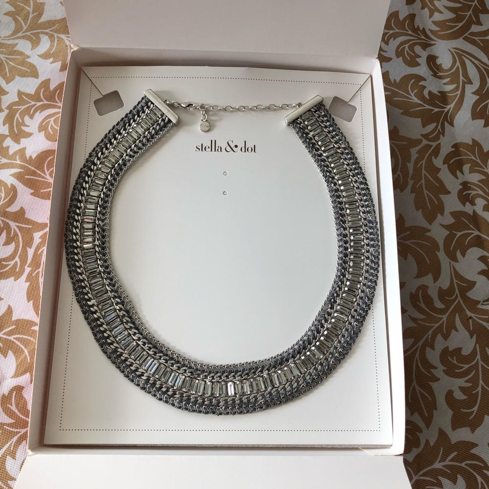 Stella & Dot Betty Necklace - New